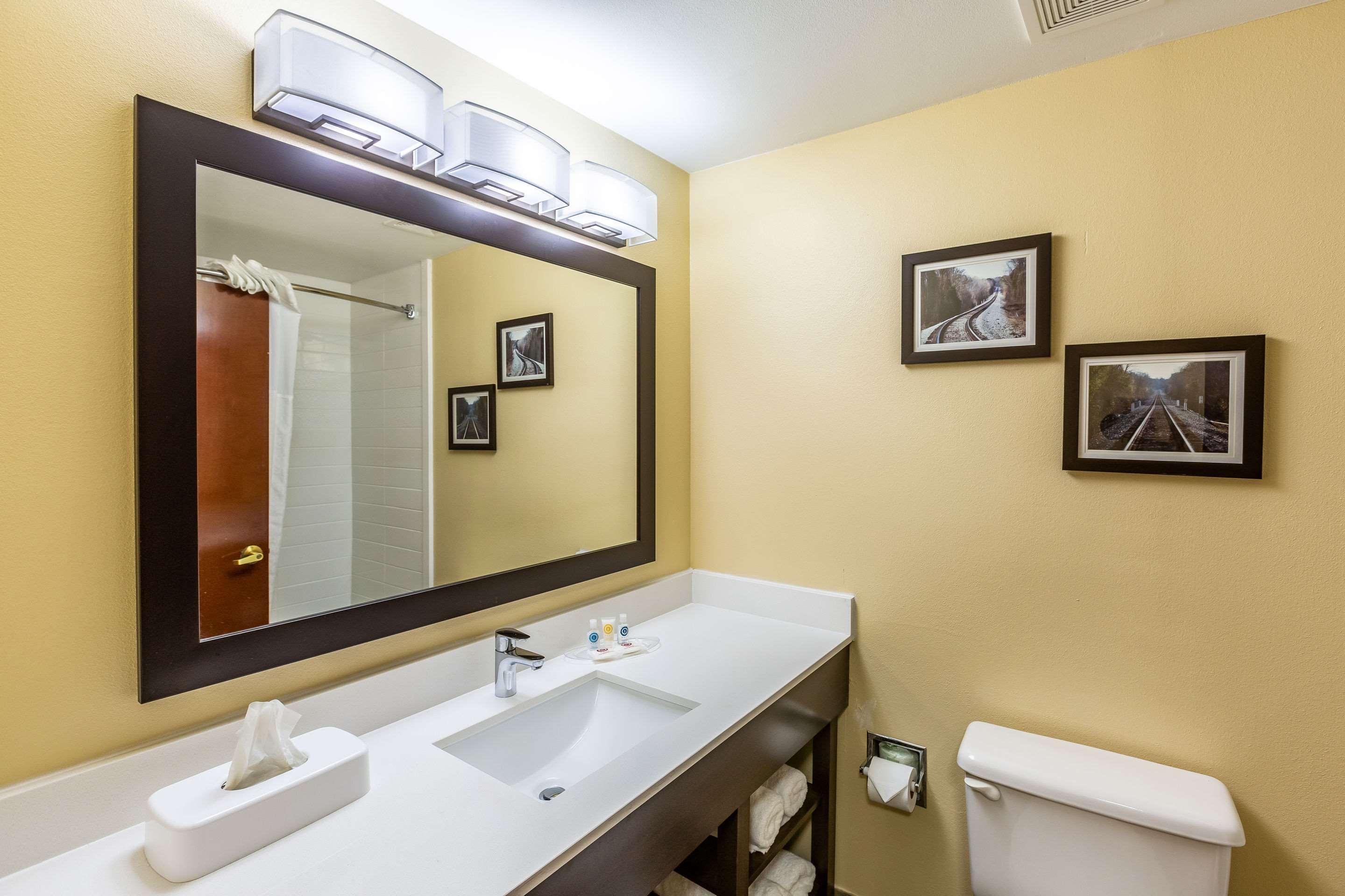 Comfort Suites Near Robins Air Force Base Warner Robins Exteriör bild