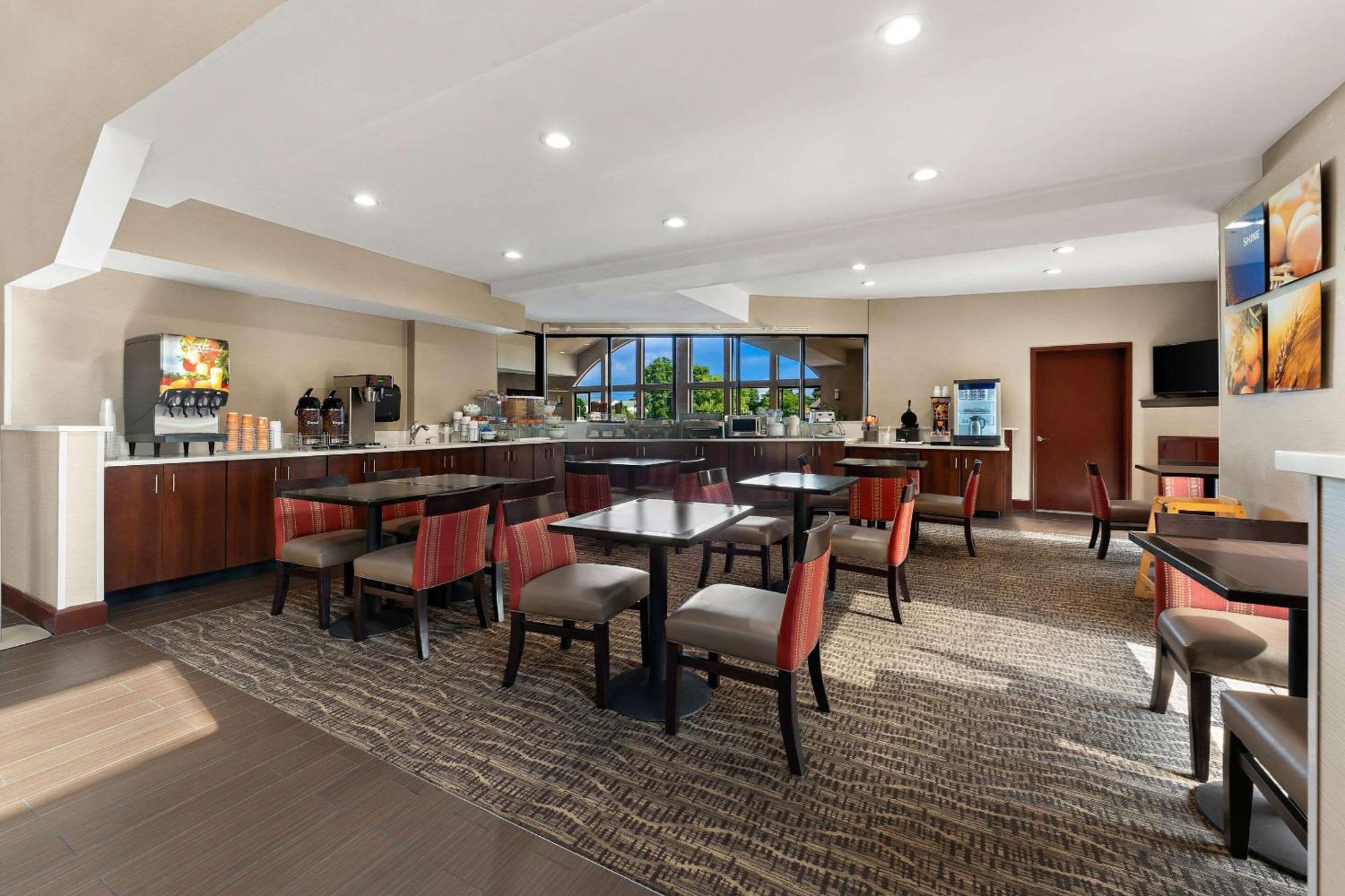 Comfort Suites Near Robins Air Force Base Warner Robins Exteriör bild
