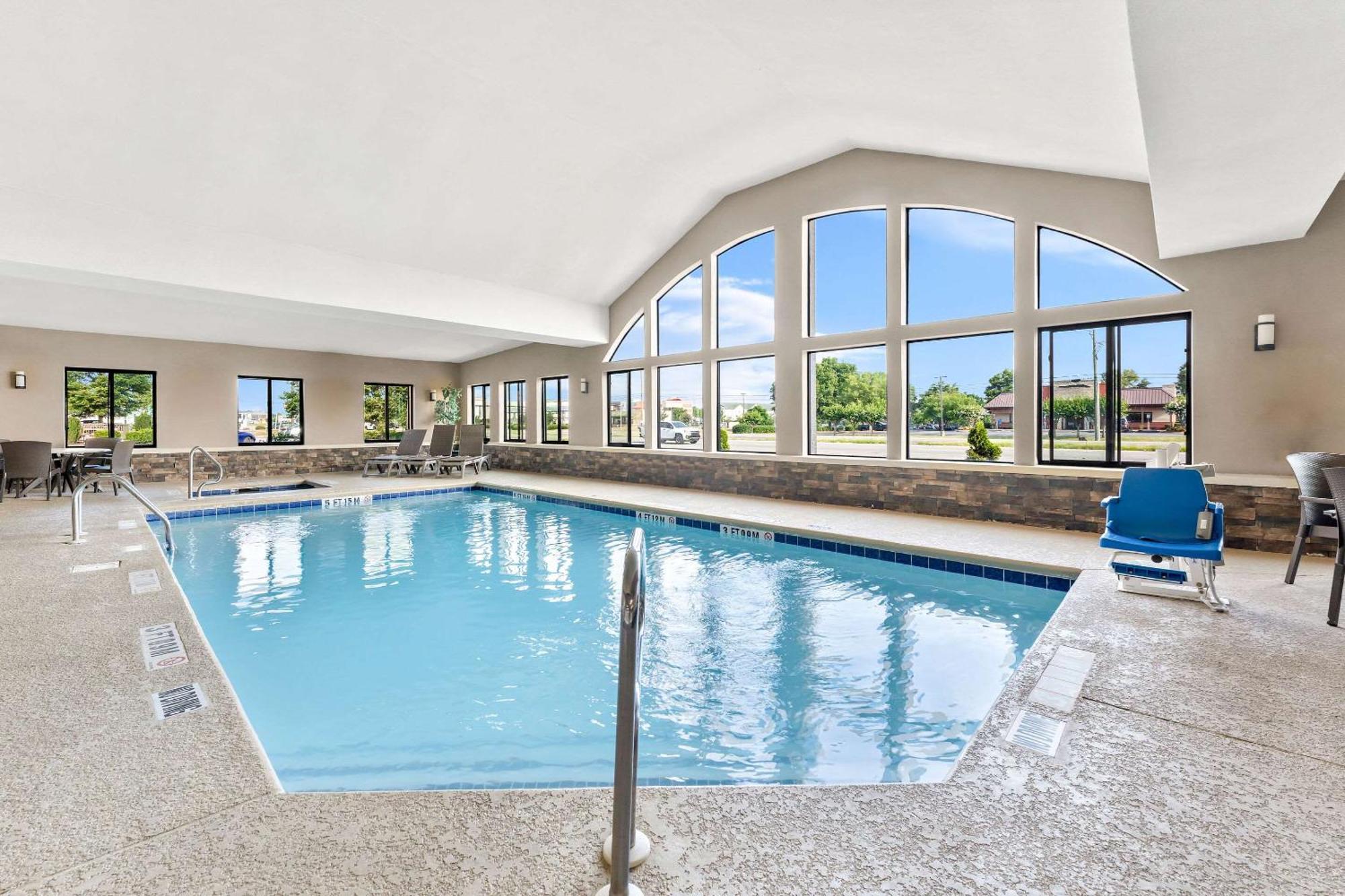 Comfort Suites Near Robins Air Force Base Warner Robins Exteriör bild
