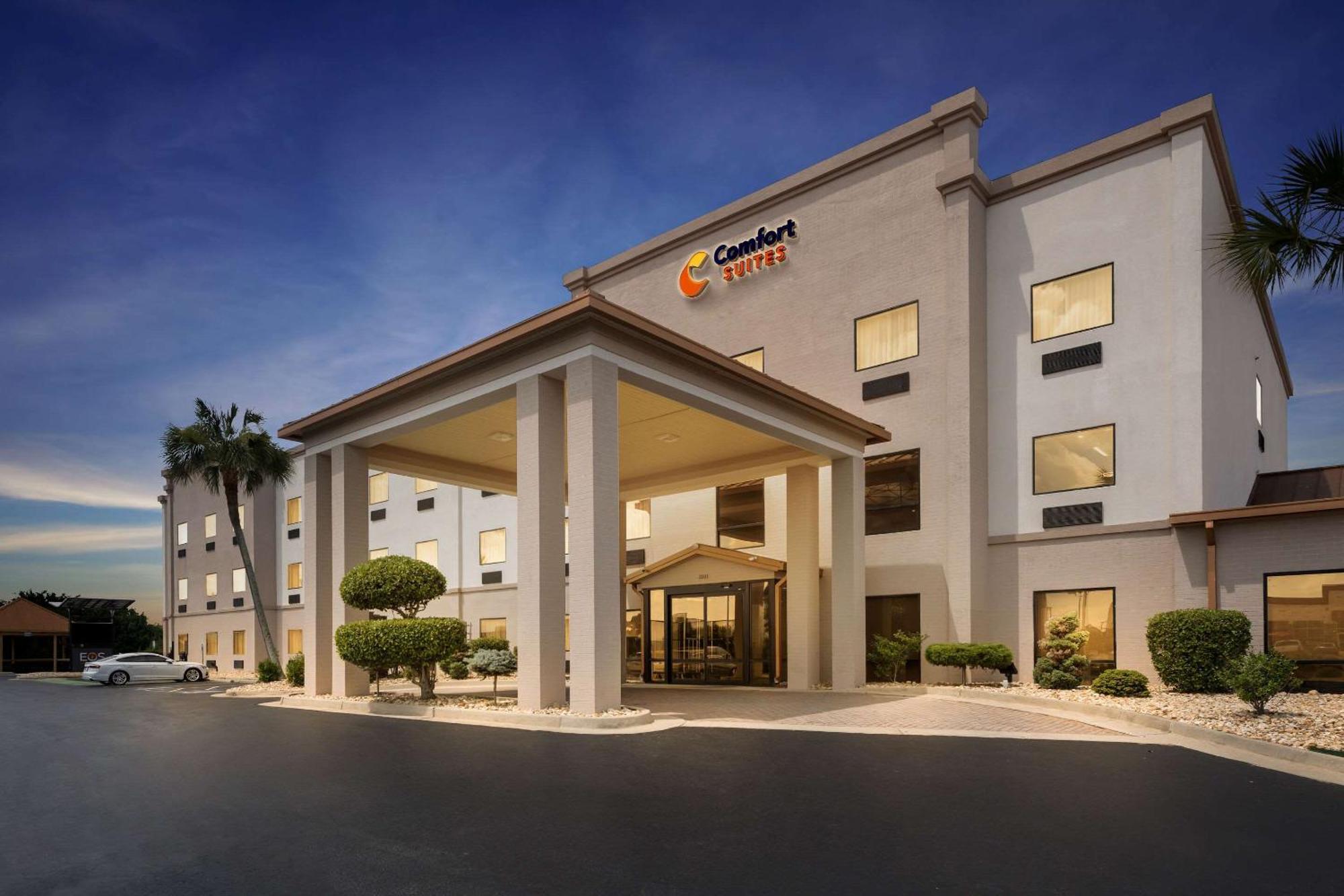 Comfort Suites Near Robins Air Force Base Warner Robins Exteriör bild